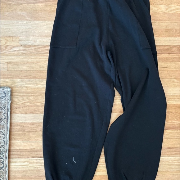 Black Ribbed Sweater and Pants Set - Picture 3 of 3